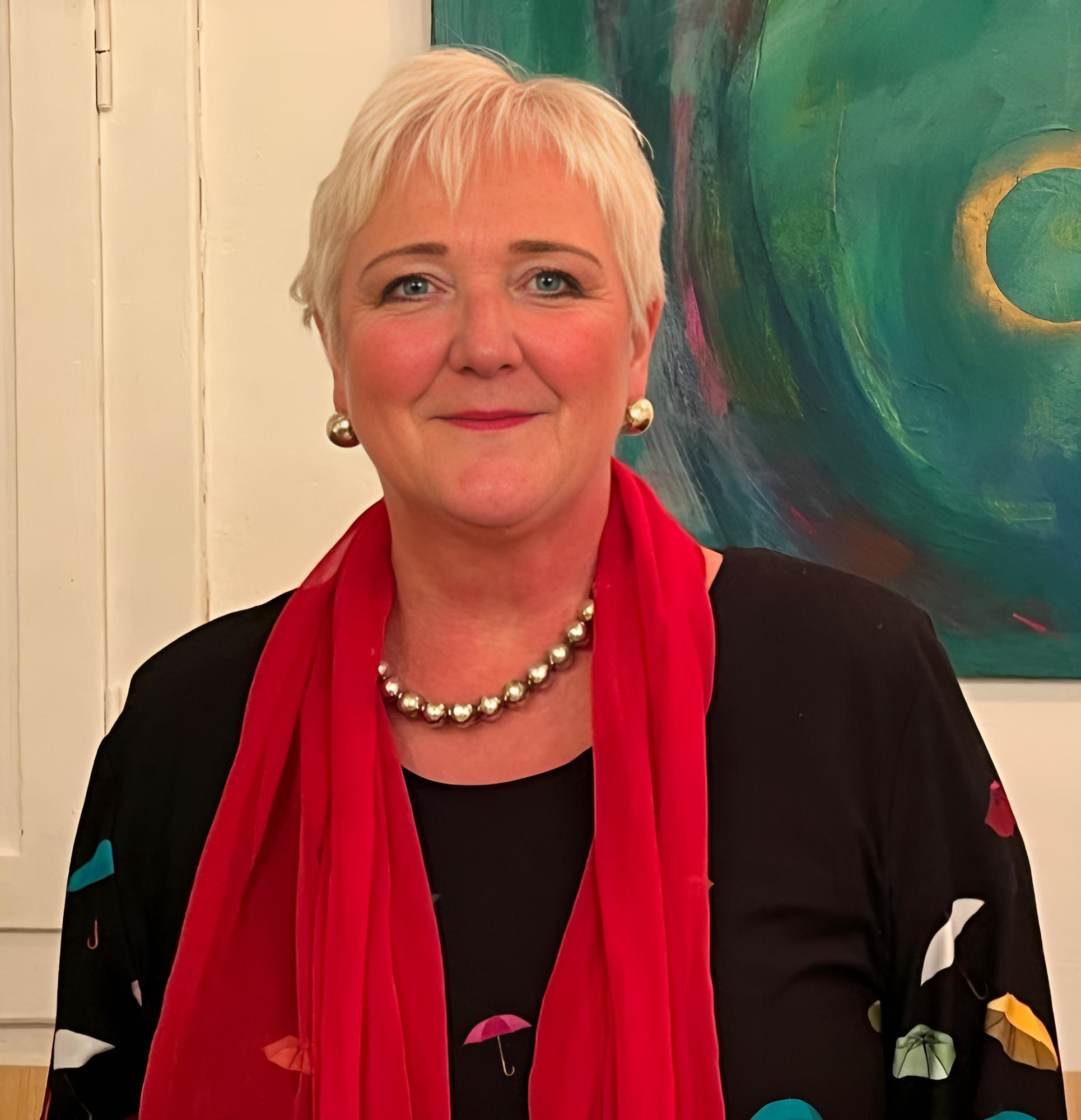 Michaela Trefzer