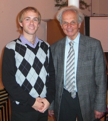 Kultur-Vorstand Björn Steiert und Referent Prof. Dr. Hans Christoph Binswanger 